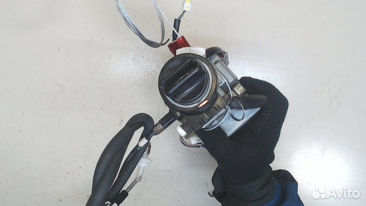 Замок зажигания Nissan Rogue, 2011