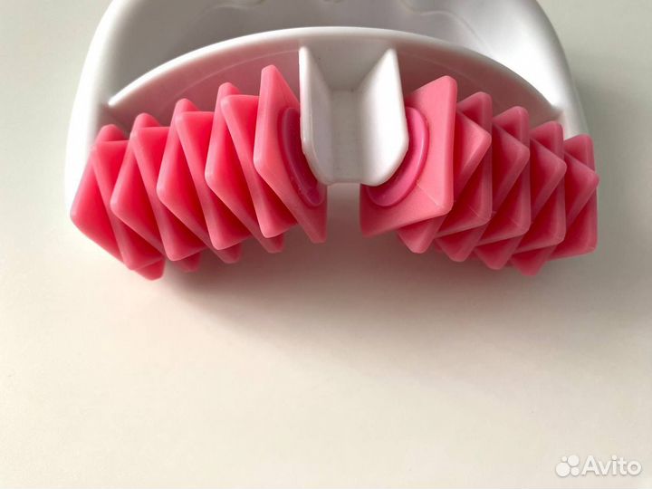 Массажер для тела ручной