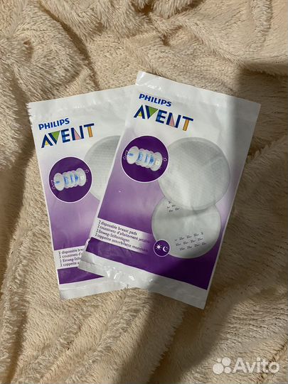 Соска-пустышка, бутылочка, нагрудник