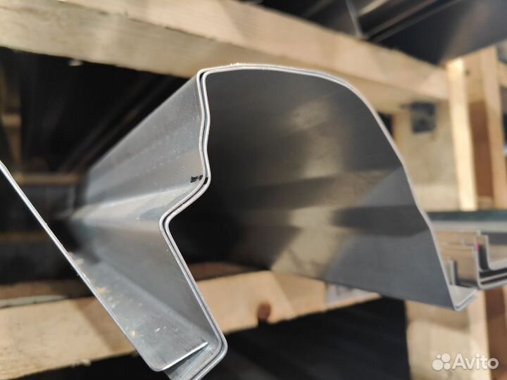 Оцинкованные ремонтные пороги и арки на Ford Focus 2