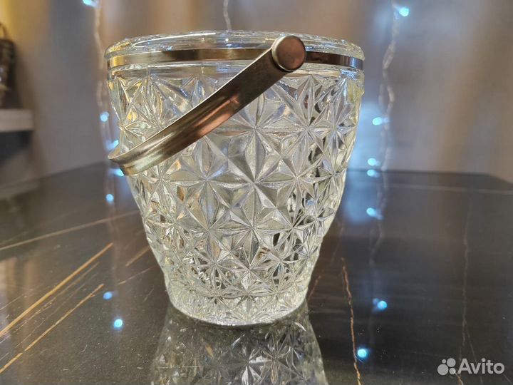 Хрустальная конфетница