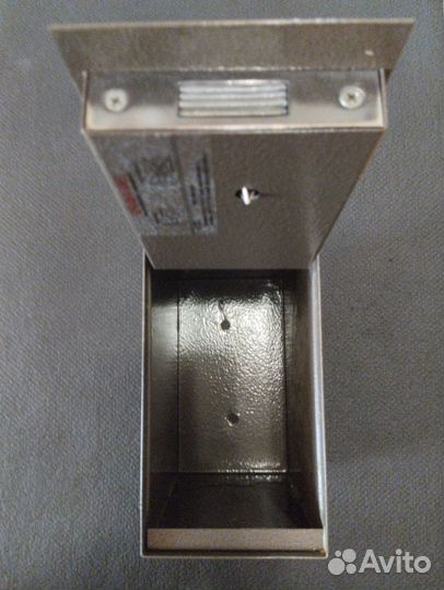 Оружейный сейф