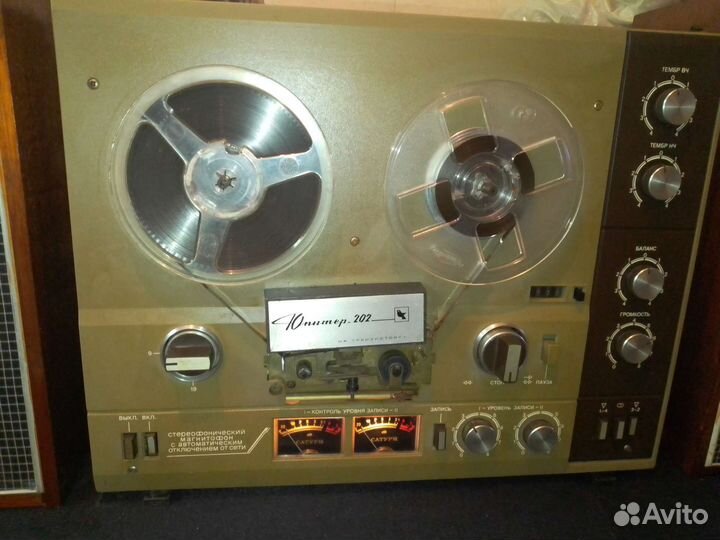 Катушечный магнитофон saturn-202стерео.1985г