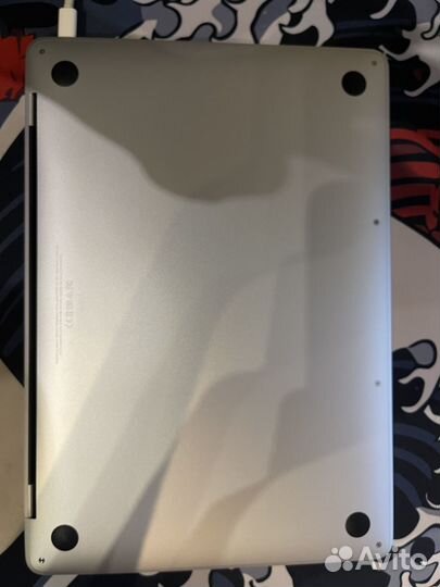 Apple macbook pro 13 2017 года, 256гб