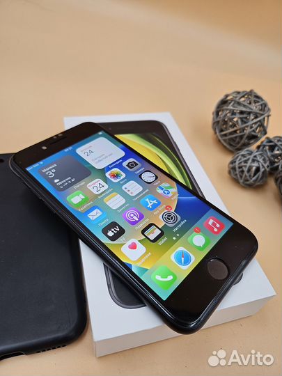 iPhone SE (2020), 64 ГБ