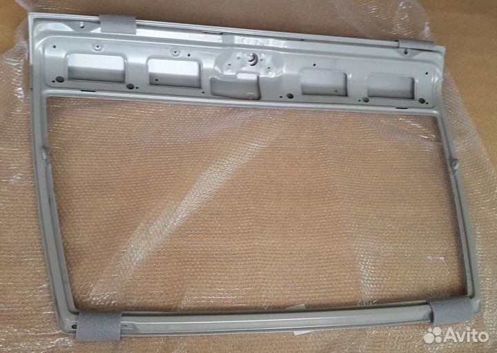 Крышка багажника на ваз 2113, 2114 в грунте новая