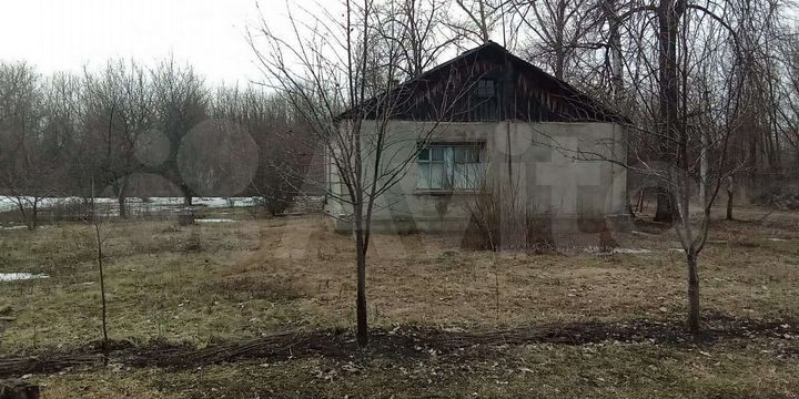 Дом 54 м² на участке 23 сот.