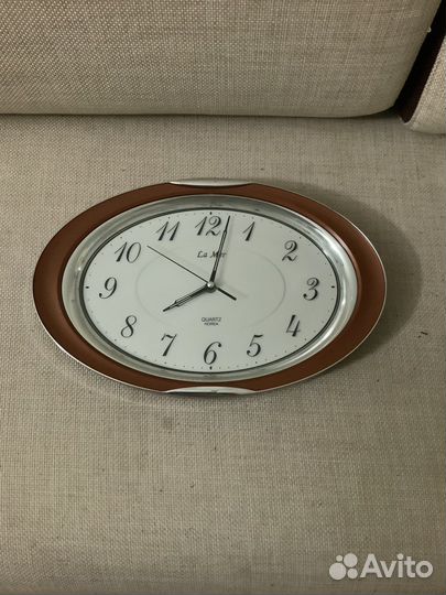 Часы настенные