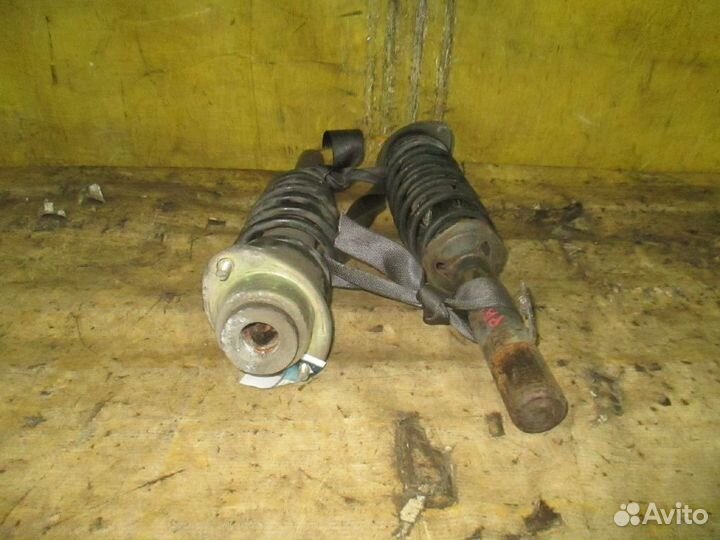 Стойка амортизатора на Honda Z PA1 E07Z