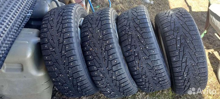 Nokian Tyres Hakkapeliitta 7 SUV 235/60 R17