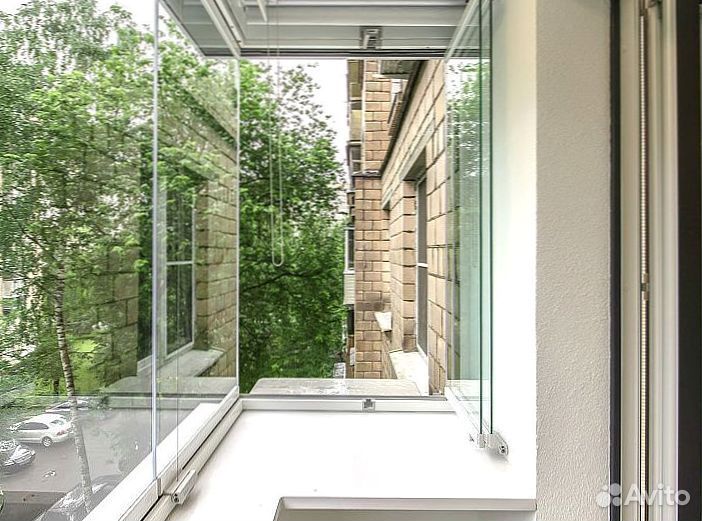 Безрамное остекление