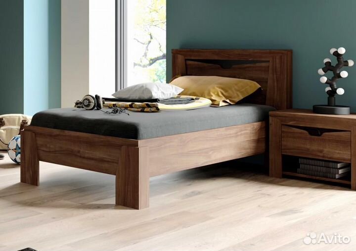 Новая Кровать 900 