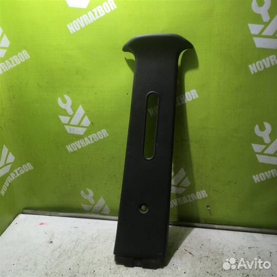 Обшивка стойки Киа Спортейдж