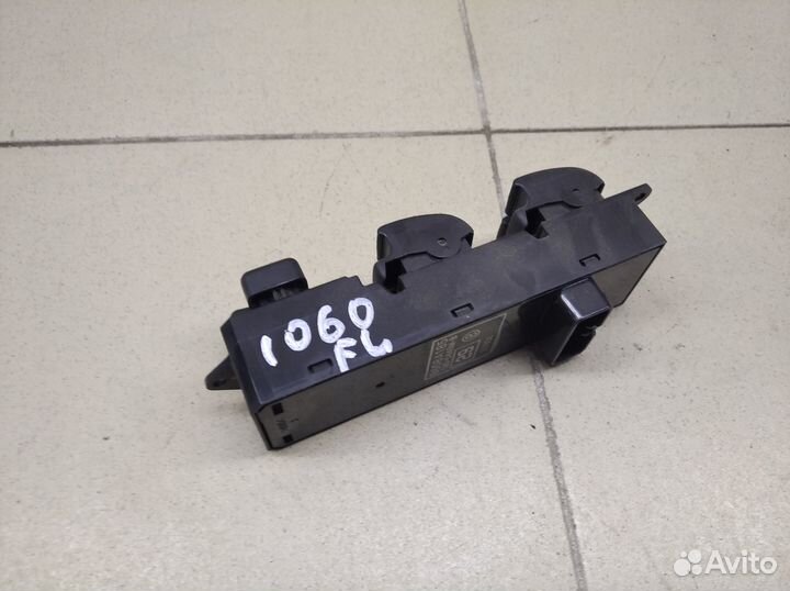 Блок управления стеклоподъемниками 4007 2008-2013