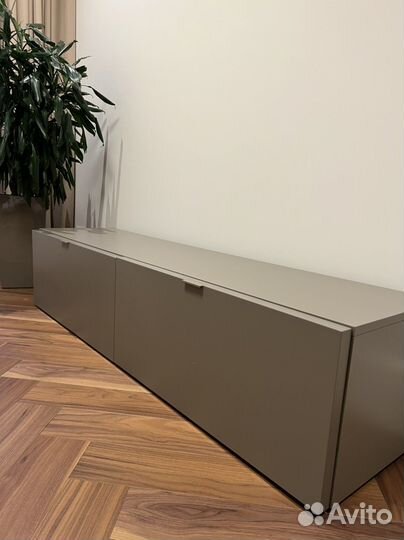 Тумба под тв