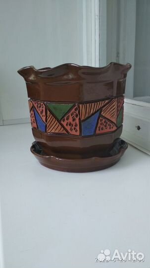 Цветочный керамический горшок