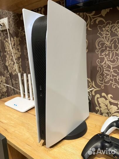 Sony PlayStation 5 (PS5) Digital Edition