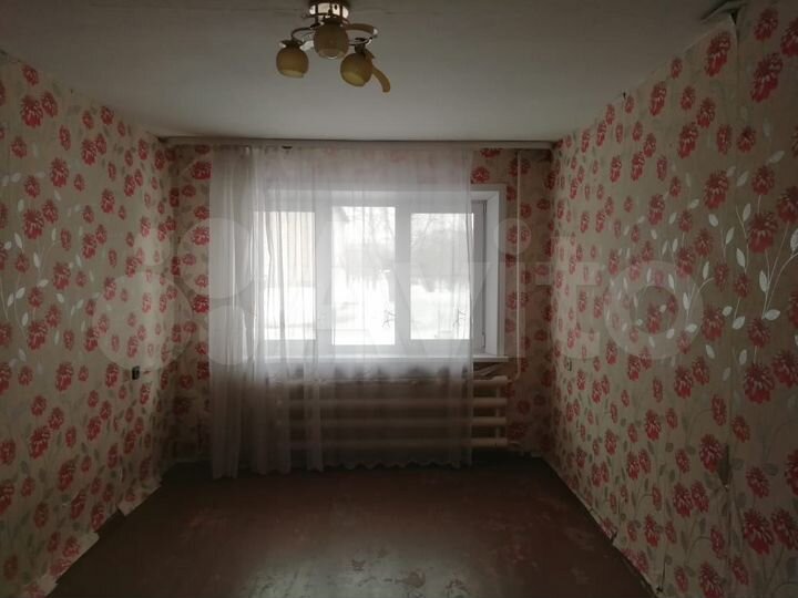 2-к. квартира, 52 м², 1/5 эт.