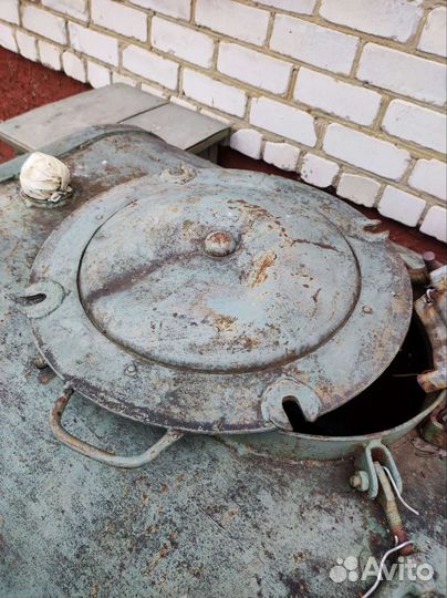 Бак для воды металлический