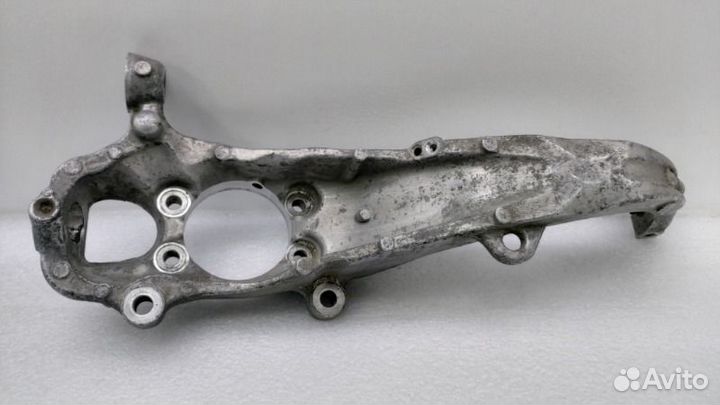 Кулак поворотный передний левый Infiniti M37 Y51