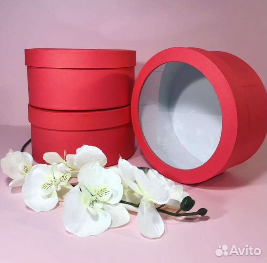 Шляпная коробка с прозрачным окном