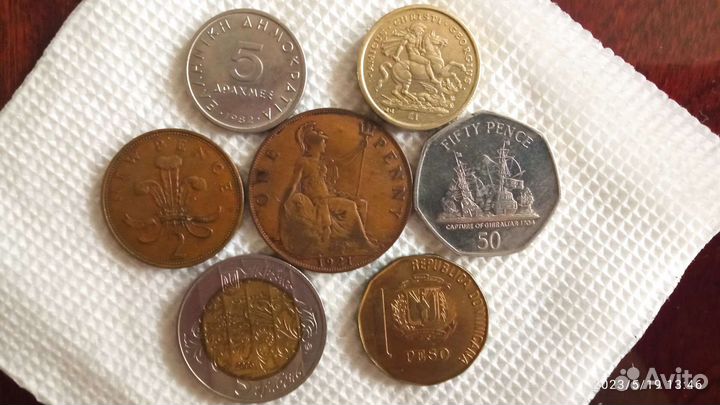 Монеты разных стран мира