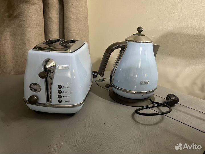 Чайник и тостер Delonghi vintage azure blue
