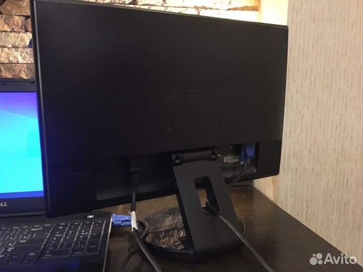 Монитор Asus ve198 19