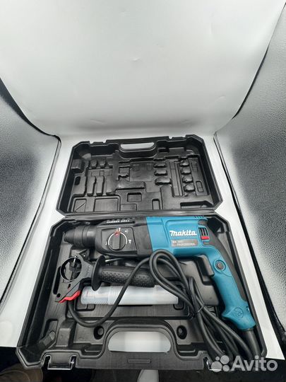 Перфоратор makita