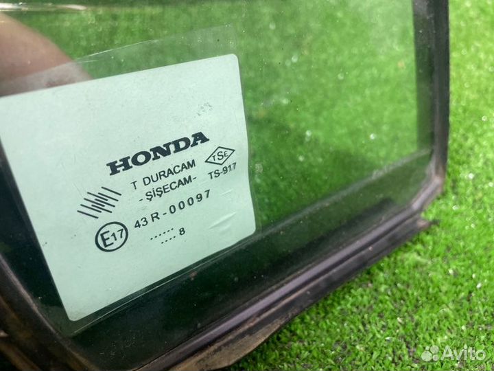 Форточка двери задняя правая Honda Civic 4D 1.8