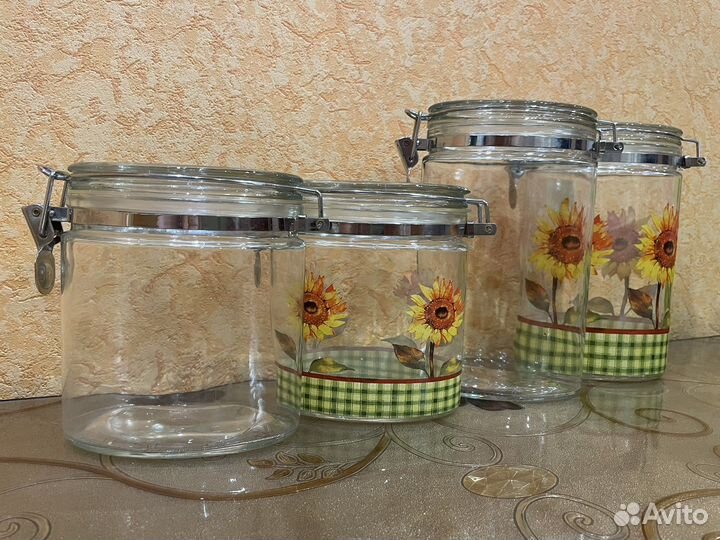 Котейнеры стеклянные для сыпучих продуктов