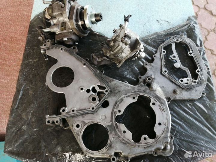 Nissan Navara Вакумнйы насос YD 25 2.5 D