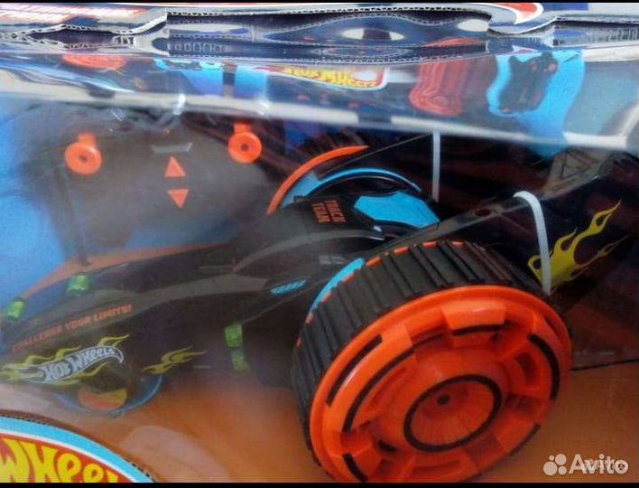 Новая Hot wheels перевёртыш Оригинал