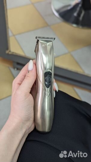 Профессиональный триммер для стрижки Andis D-8