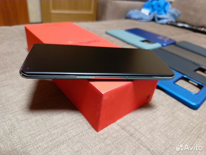 OnePlus 10 pro, 12/256 ГБ