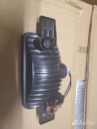 Фонарь в чехол запасного колес Mitsubishi Паджеро