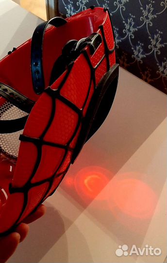 Маска Человек-Паук