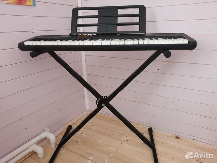 Синтезатор Casio CT-S100