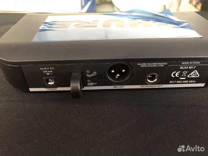 Радиомикрофон Shure BLX24RE SM58 M17