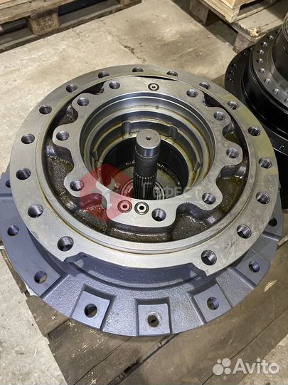 Бортовой редуктор Hitachi ZX210-hcme 9233688