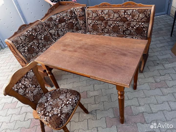 Кухонный уголок