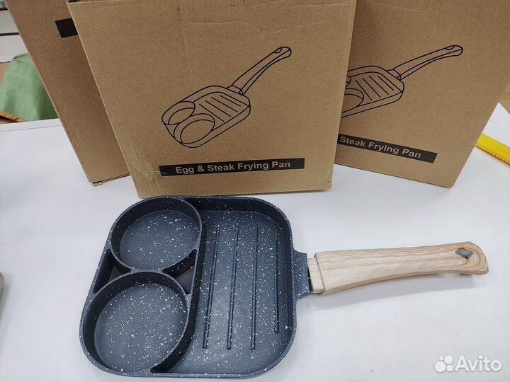 Сковорода четырёхсекционная для омлета/яичницы