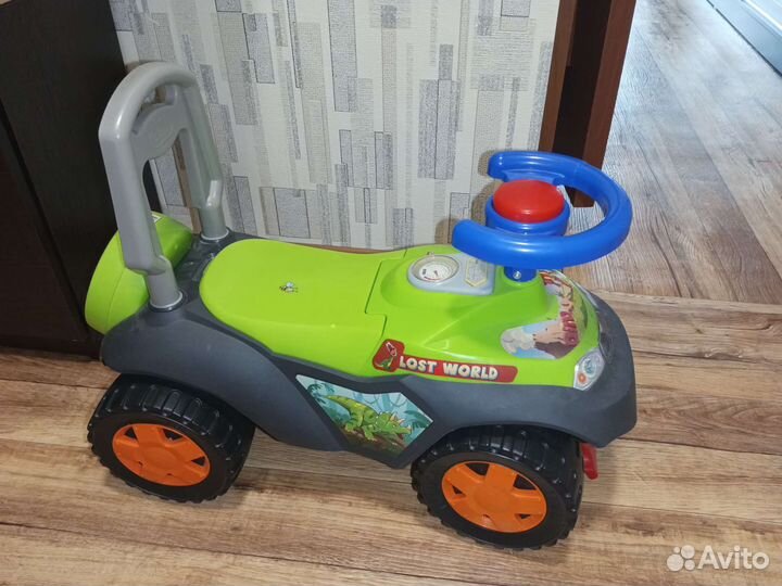 Машинка-каталка