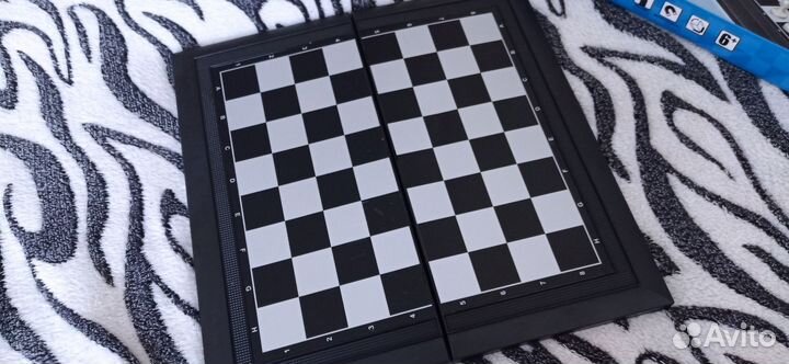 Шахматы, шашки, нарды 3 в 1