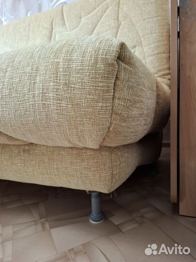 Диван прямой раскладной бу