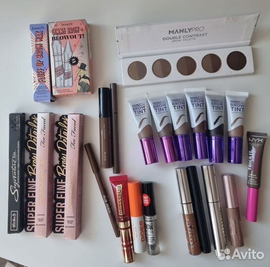 Продукт для бровей 1 шт