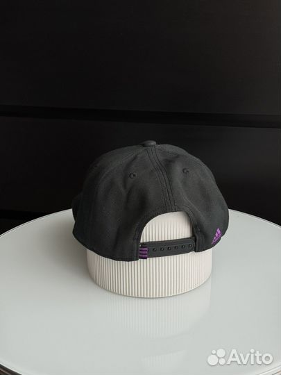 Кепка Adidas Bulls с прямым козырьком, оригинал