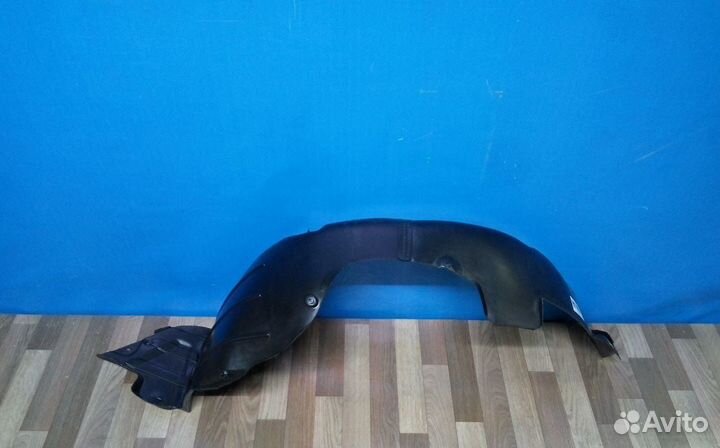 Подкрылок передний правый Hyundai Elantra 5 MD