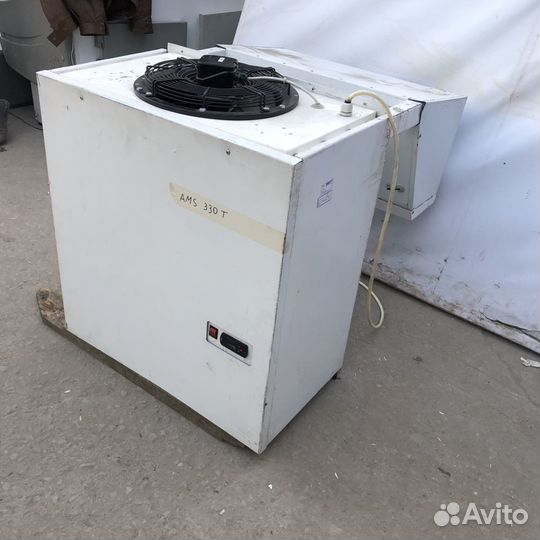 Холодильный моноблок Ариада AMS 330T