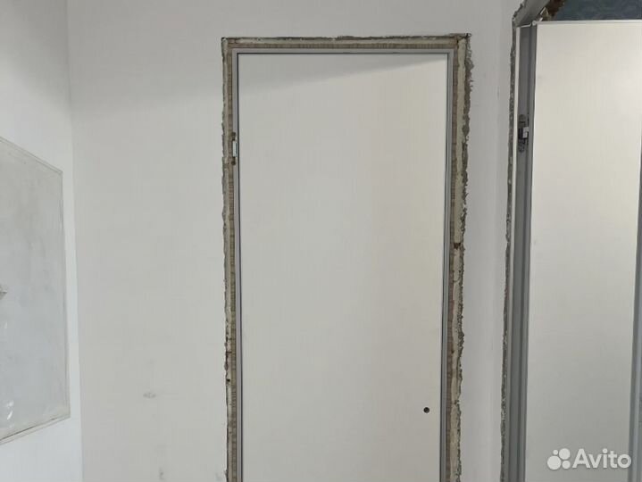 Двери межкомнатные белые эмаль